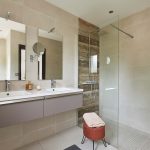 Villa Bonheur Shower Room