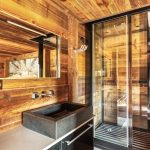 Chalet Quezac Bellagio Shower Room